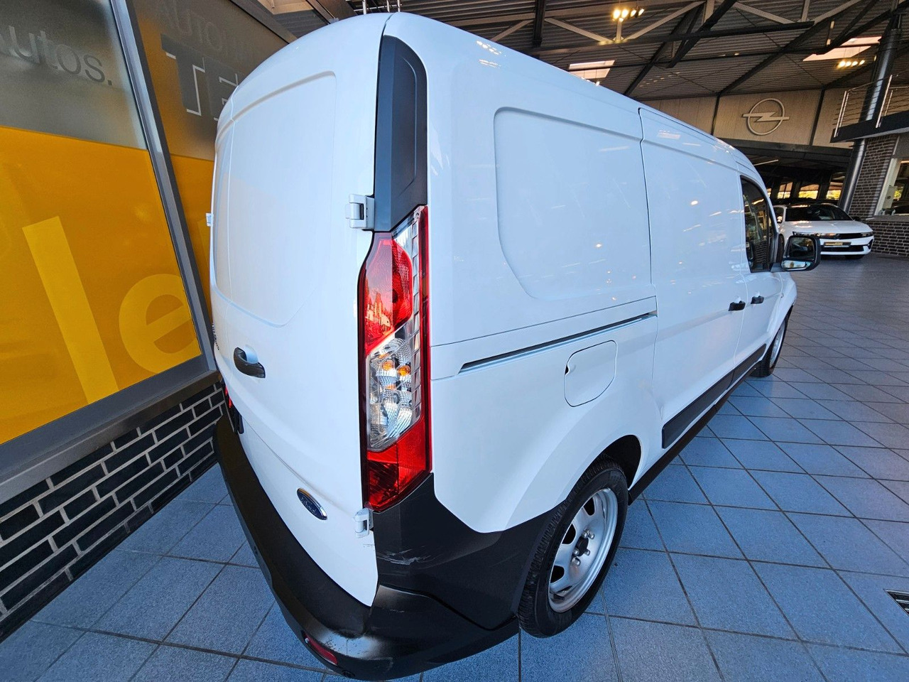 Ford Transit Connect Kasten lang - Легковий автомобіль: фото 5 Ford Transit Connect Kasten lang - Легковий автомобіль: фото 5