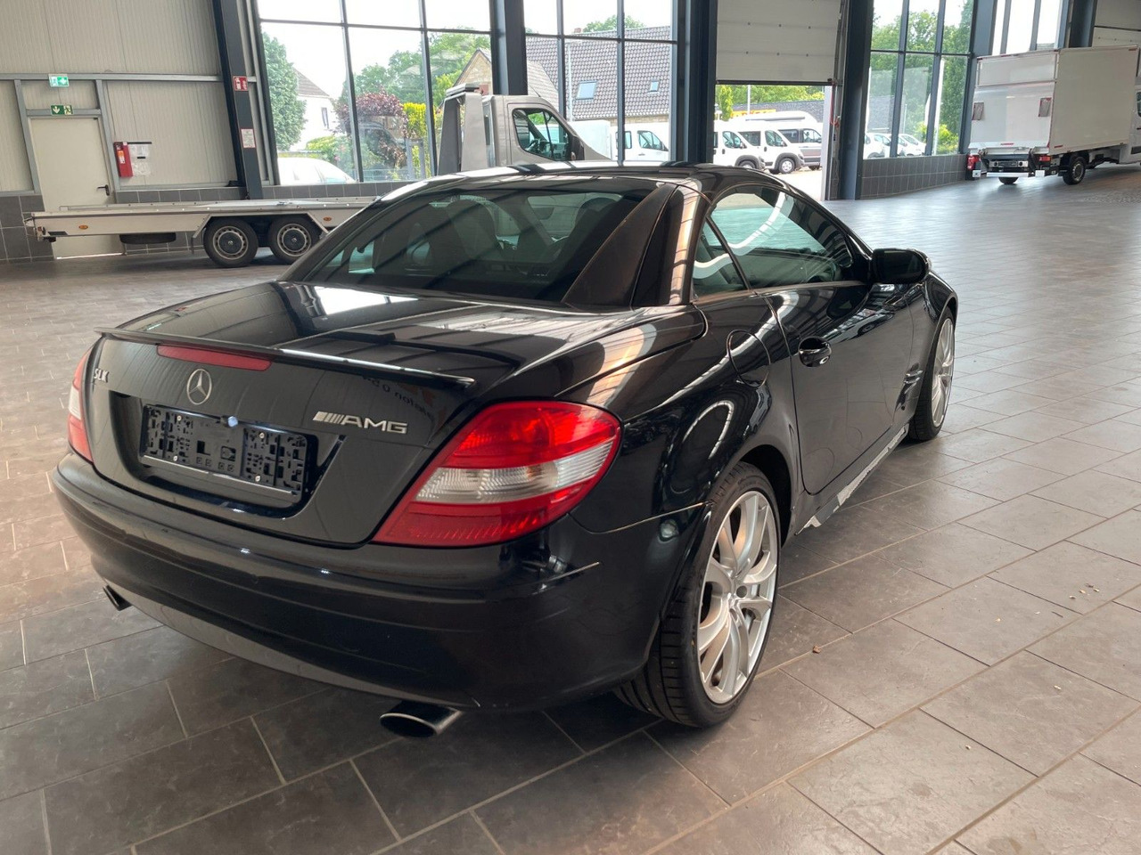Mercedes-Benz SLK 200 SLK Roadster Navi Leder - Легковий автомобіль: фото 4 Mercedes-Benz SLK 200 SLK Roadster Navi Leder - Легковий автомобіль: фото 4
