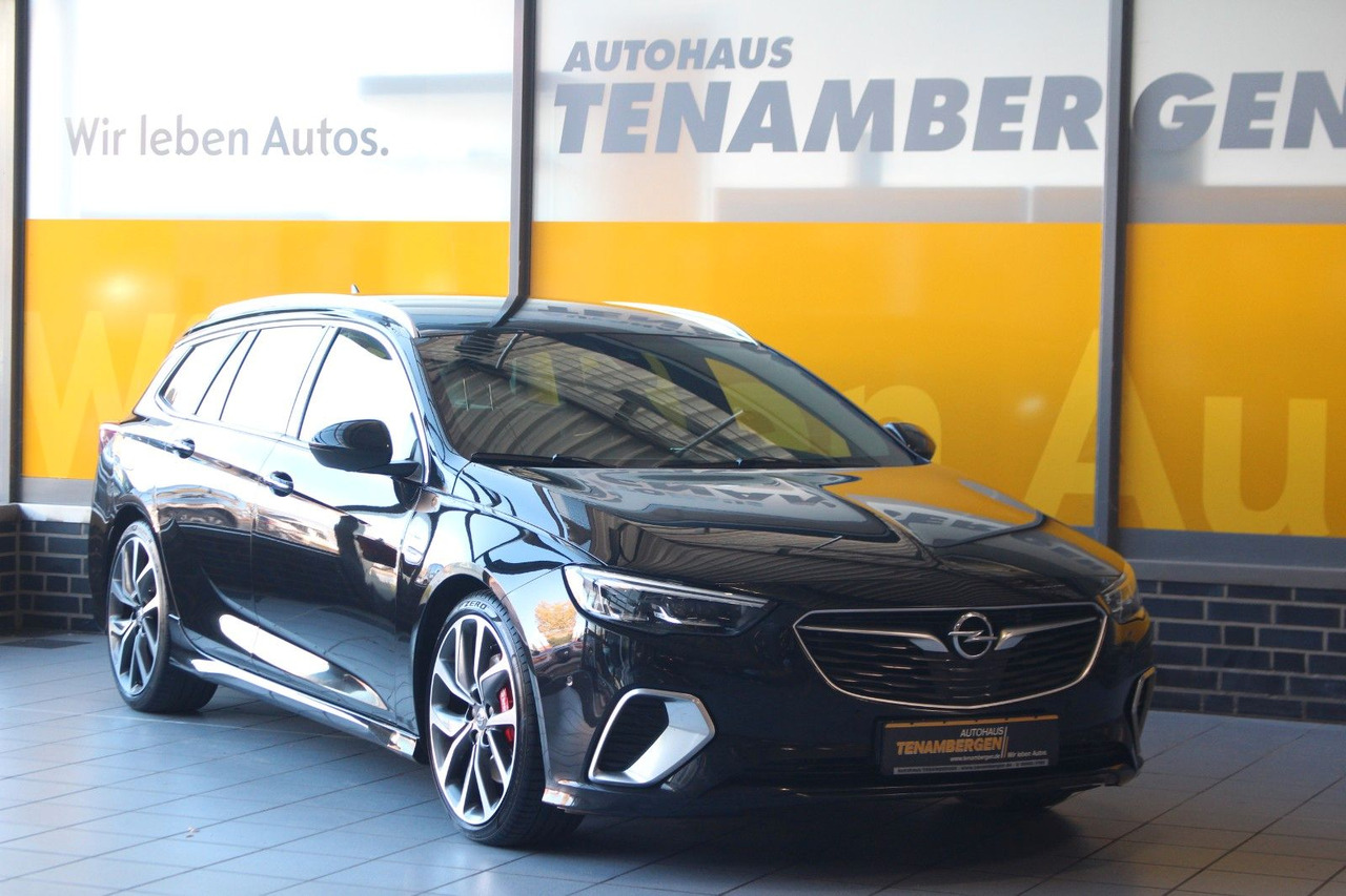 Opel Insignia B Sports Tourer GSi 4x4 Massage Bose - Універсал: фото 2 Opel Insignia B Sports Tourer GSi 4x4 Massage Bose - Універсал: фото 2
