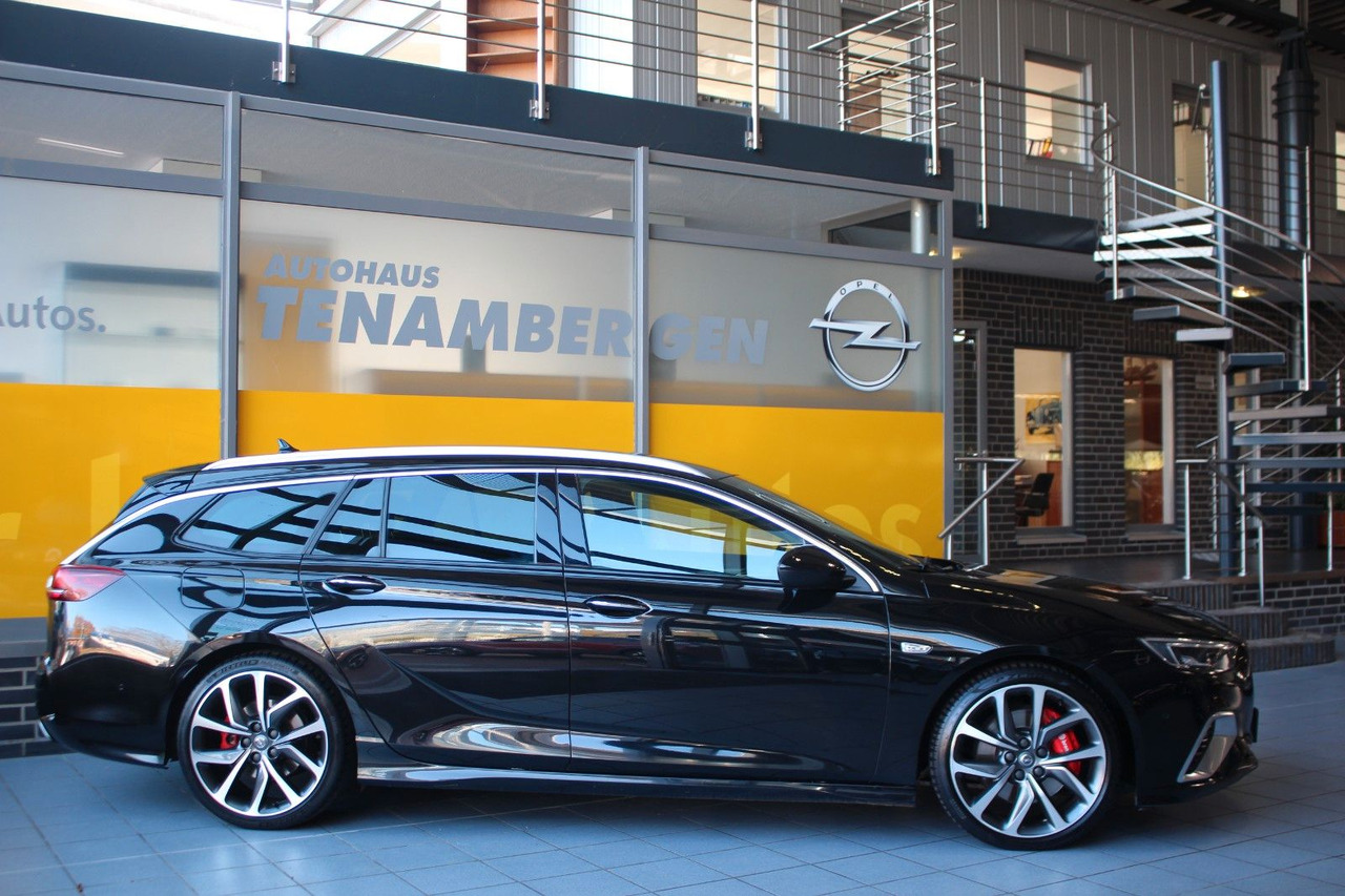 Opel Insignia B Sports Tourer GSi 4x4 Massage Bose - Універсал: фото 3 Opel Insignia B Sports Tourer GSi 4x4 Massage Bose - Універсал: фото 3