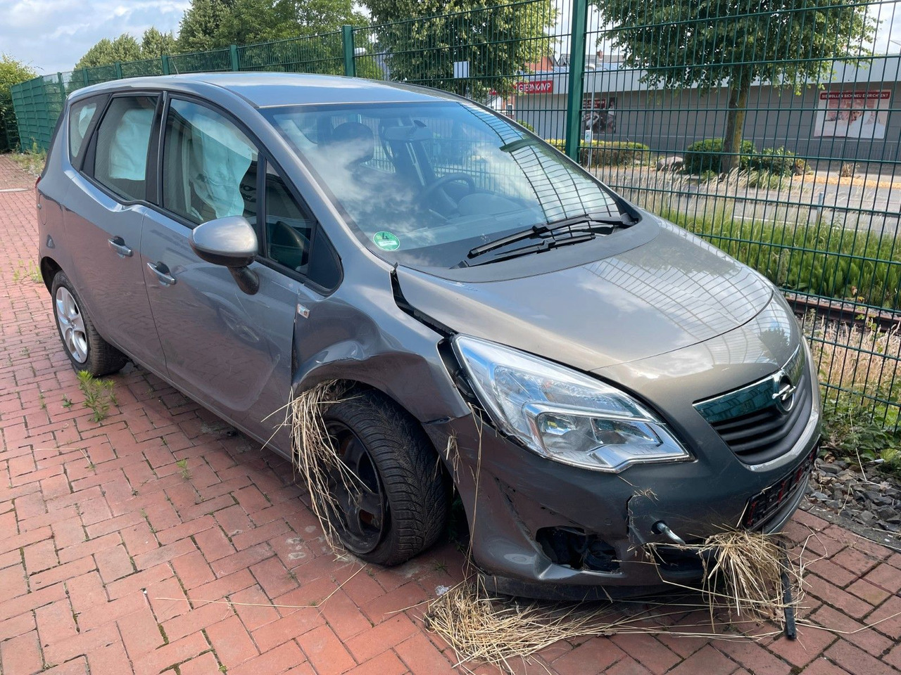 Opel Meriva B Edition - Пасажирський фургон: фото 1 Opel Meriva B Edition - Пасажирський фургон: фото 1