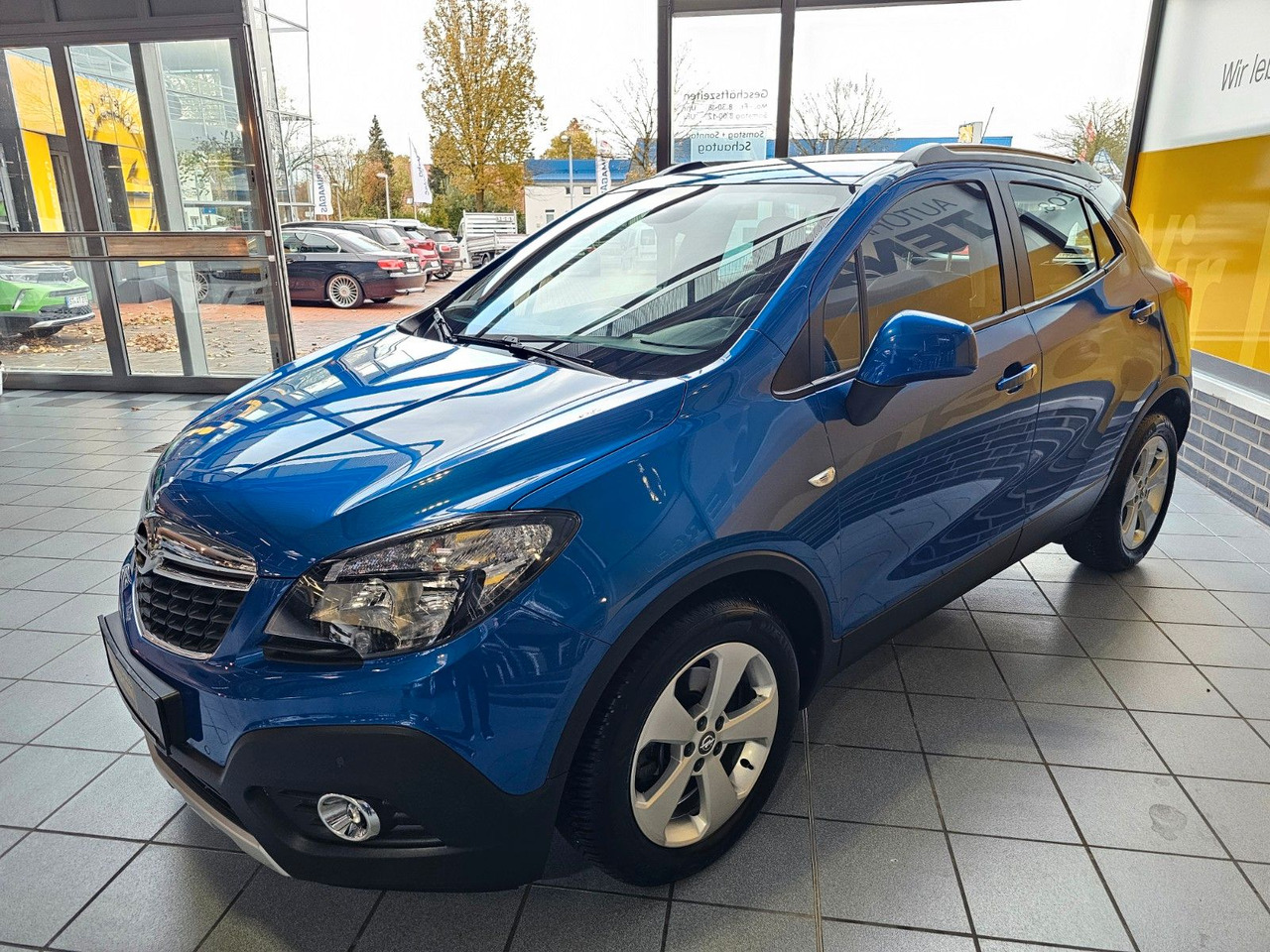 Opel Mokka Edition SHZ Navi PDC v+h Kamera - Позашляховик: фото 2 Opel Mokka Edition SHZ Navi PDC v+h Kamera - Позашляховик: фото 2