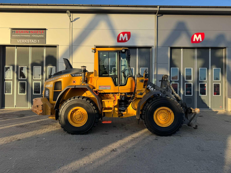 Volvo L90H Volvo L90H - Колісний навантажувач: фото 4 Volvo L90H Volvo L90H - Колісний навантажувач: фото 4