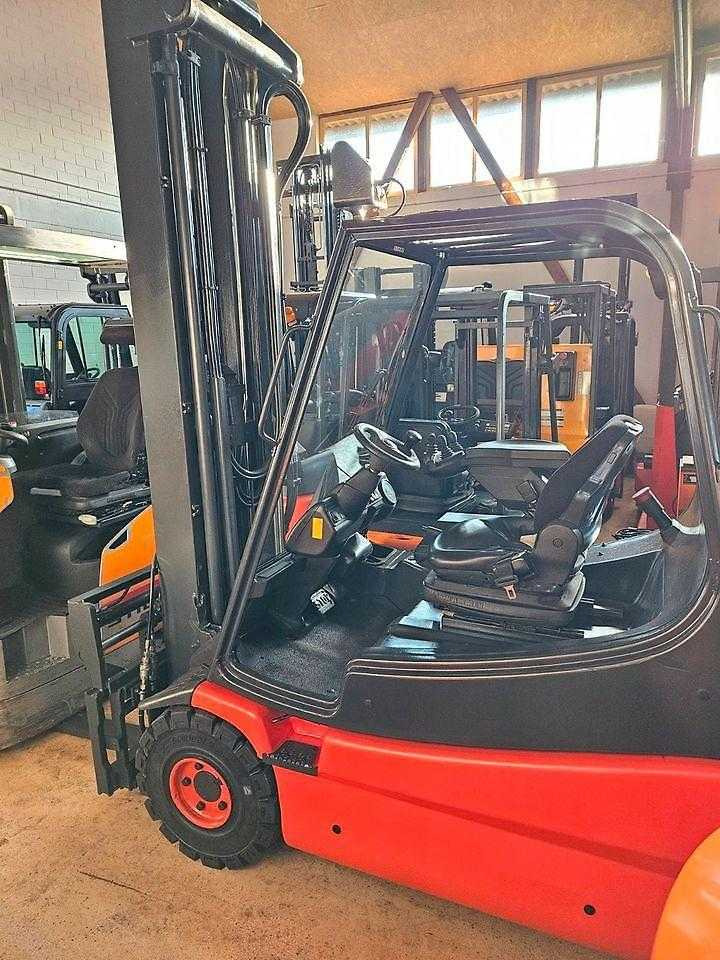 Linde E25 - Електронавантажувач: фото 2 Linde E25 - Електронавантажувач: фото 2