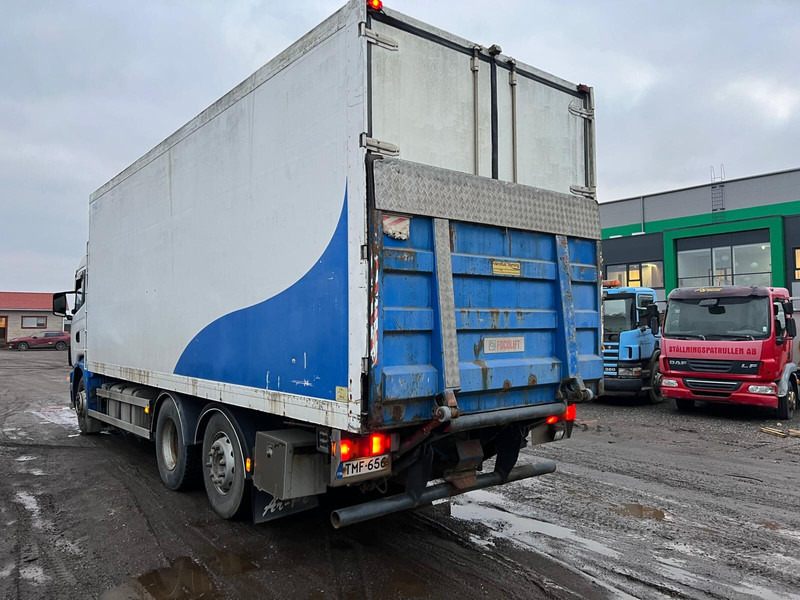 Scania R124 - Вантажівка з закритим кузовом: фото 4 Scania R124 - Вантажівка з закритим кузовом: фото 4