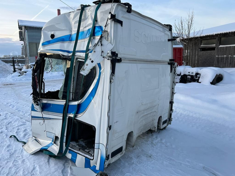 Scania R730 - Кабіна й інтер'єр: фото 3 Scania R730 - Кабіна й інтер'єр: фото 3