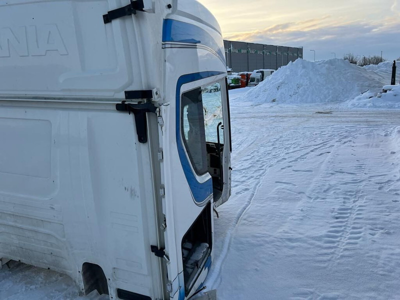 Scania R730 - Кабіна й інтер'єр: фото 4 Scania R730 - Кабіна й інтер'єр: фото 4