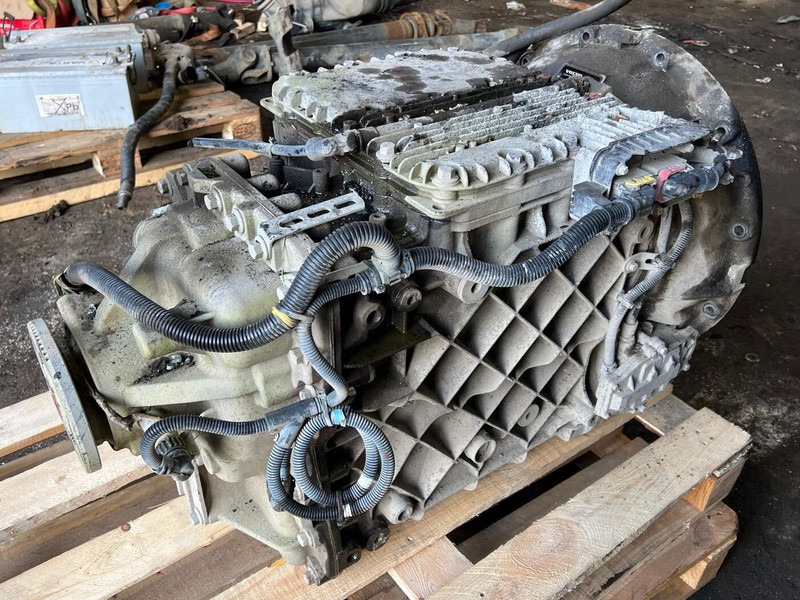 Volvo AT2612E - Коробка передач: фото 4 Volvo AT2612E - Коробка передач: фото 4