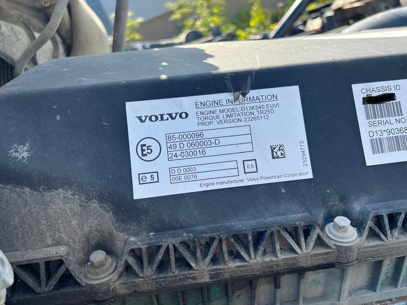 Volvo D13K540 - Двигун: фото 4 Volvo D13K540 - Двигун: фото 4