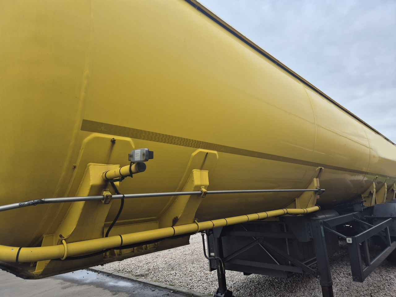 STOKOTA LPG/ PROPANE/ BUTANE - Напівпричіп цистерна: фото 2 STOKOTA LPG/ PROPANE/ BUTANE - Напівпричіп цистерна: фото 2