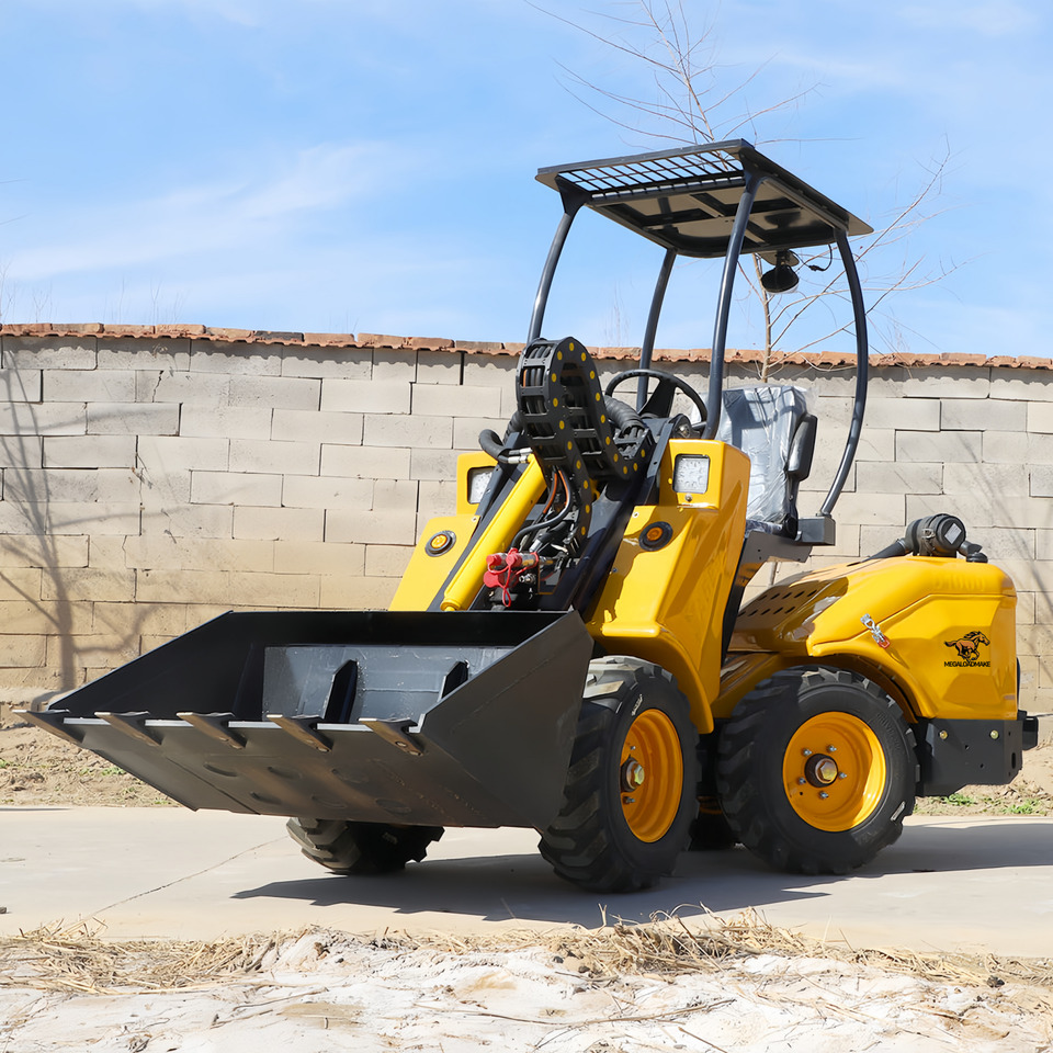 MEGALOAD AK625 Mini Wheel Loader Compact Size Articulated Diesel Kubota Engine P AK625 - Колісний навантажувач: фото 4 MEGALOAD AK625 Mini Wheel Loader Compact Size Articulated Diesel Kubota Engine P AK625 - Колісний навантажувач: фото 4