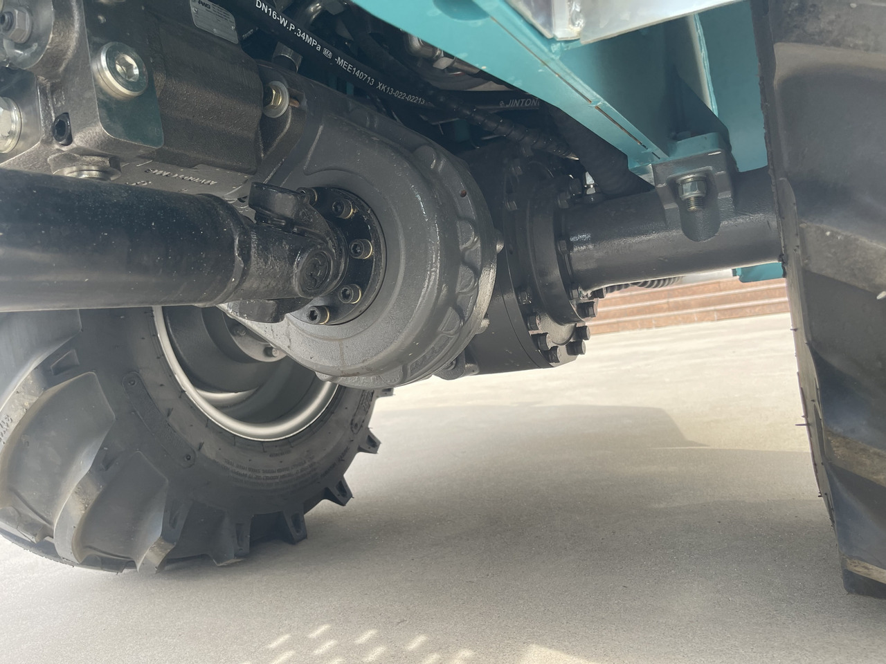 MEGALOAD Free Shipping Wheel Loader JCB 1 ton CE/EURO5 Kubota Engine Articulated AK1100 - Колісний навантажувач: фото 5 MEGALOAD Free Shipping Wheel Loader JCB 1 ton CE/EURO5 Kubota Engine Articulated AK1100 - Колісний навантажувач: фото 5