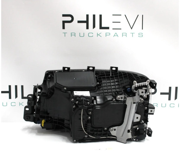 Scania NGS Koplamp Rechts 2674391 | 3148186 Nieuw - Передня фара в категорії Вантажівки: фото 2 Scania NGS Koplamp Rechts 2674391 | 3148186 Nieuw - Передня фара в категорії Вантажівки: фото 2