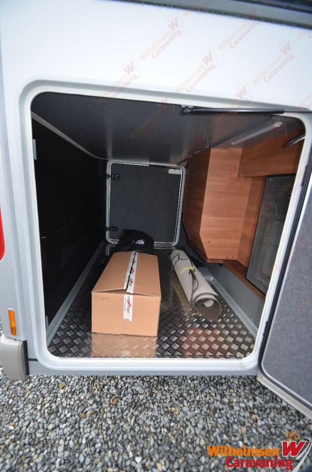 Інтегрований автобудинок Carthago chic c-line I 4.9 LE L Luftfed X4*2xTV*ALDE*Navi: фото 8