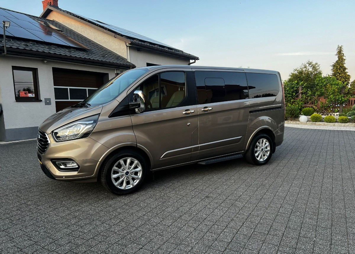 Ford Tourneo Custom Ford Turneo Tytanium X Sprowadzony Zarejstrowany - Мікроавтобус, Пасажирський фургон: фото 2 Ford Tourneo Custom Ford Turneo Tytanium X Sprowadzony Zarejstrowany - Мікроавтобус, Пасажирський фургон: фото 2