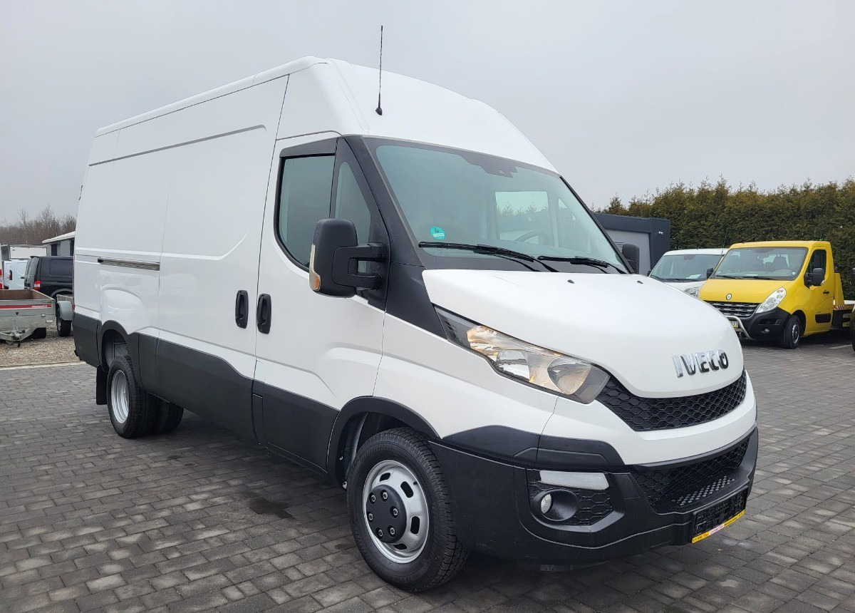 Суцільнометалевий фургон Iveco Daily 35C13 Blaszak L3H2 na bliźniakach VAT 23: фото 14 Суцільнометалевий фургон Iveco Daily 35C13 Blaszak L3H2 na bliźniakach VAT 23: фото 14