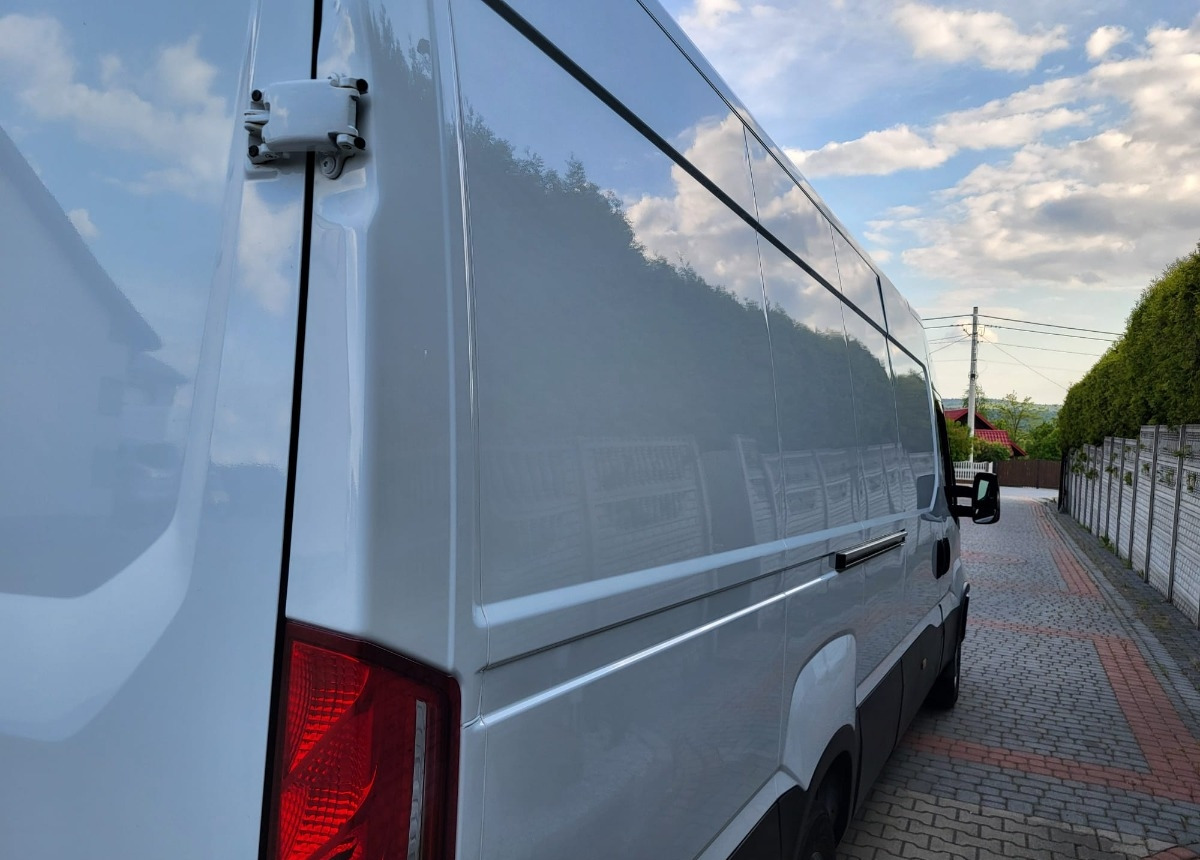 Iveco Iveco 180 Himatic 3.0 180hp Maxi -v Led -Xenon- v Led-Xenon - Суцільнометалевий фургон: фото 3 Iveco Iveco 180 Himatic 3.0 180hp Maxi -v Led -Xenon- v Led-Xenon - Суцільнометалевий фургон: фото 3