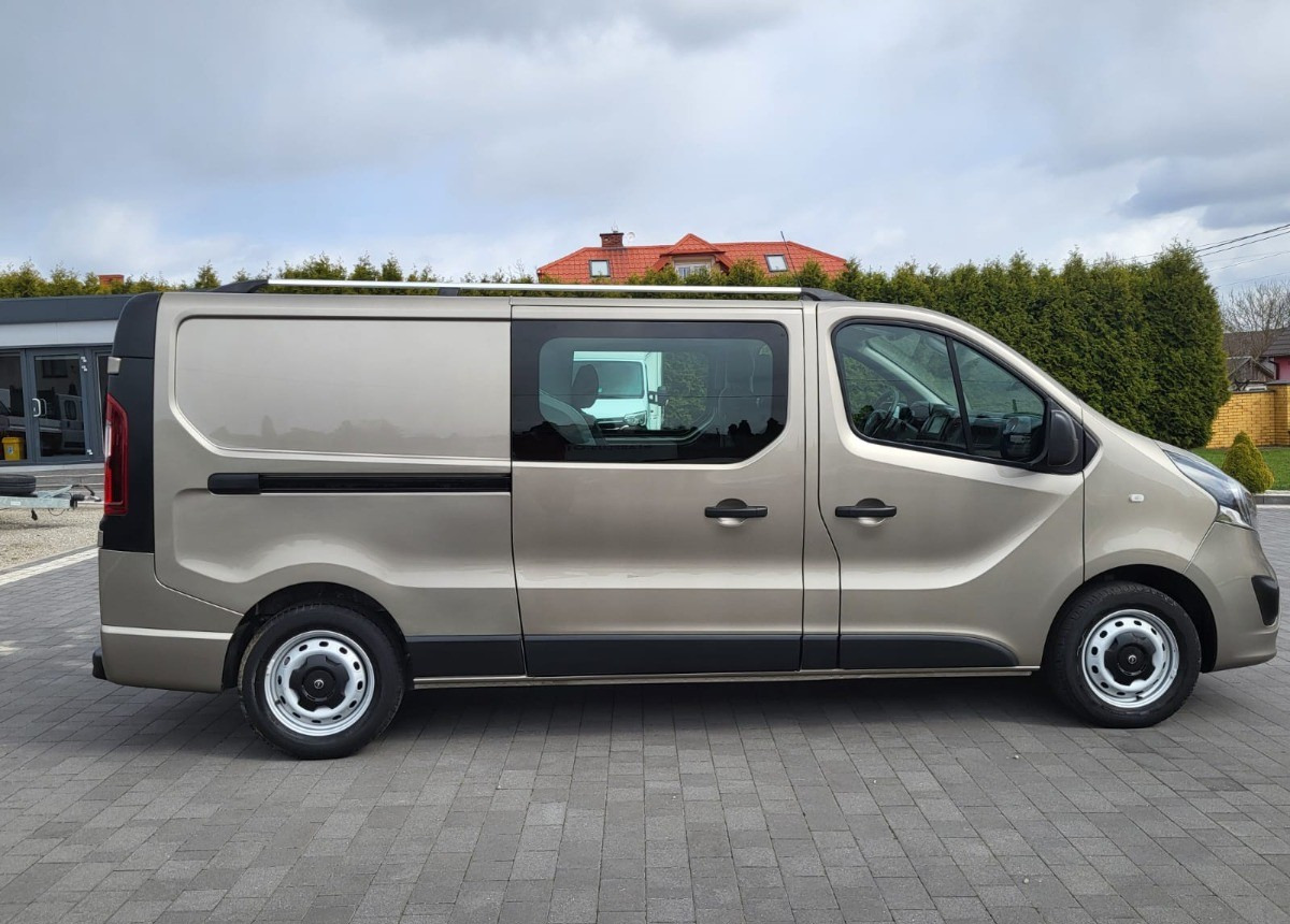 Opel Vivaro Doka Long jak Nowy L2H1 Jak - Вантажопасажирський фургон: фото 4 Opel Vivaro Doka Long jak Nowy L2H1 Jak - Вантажопасажирський фургон: фото 4