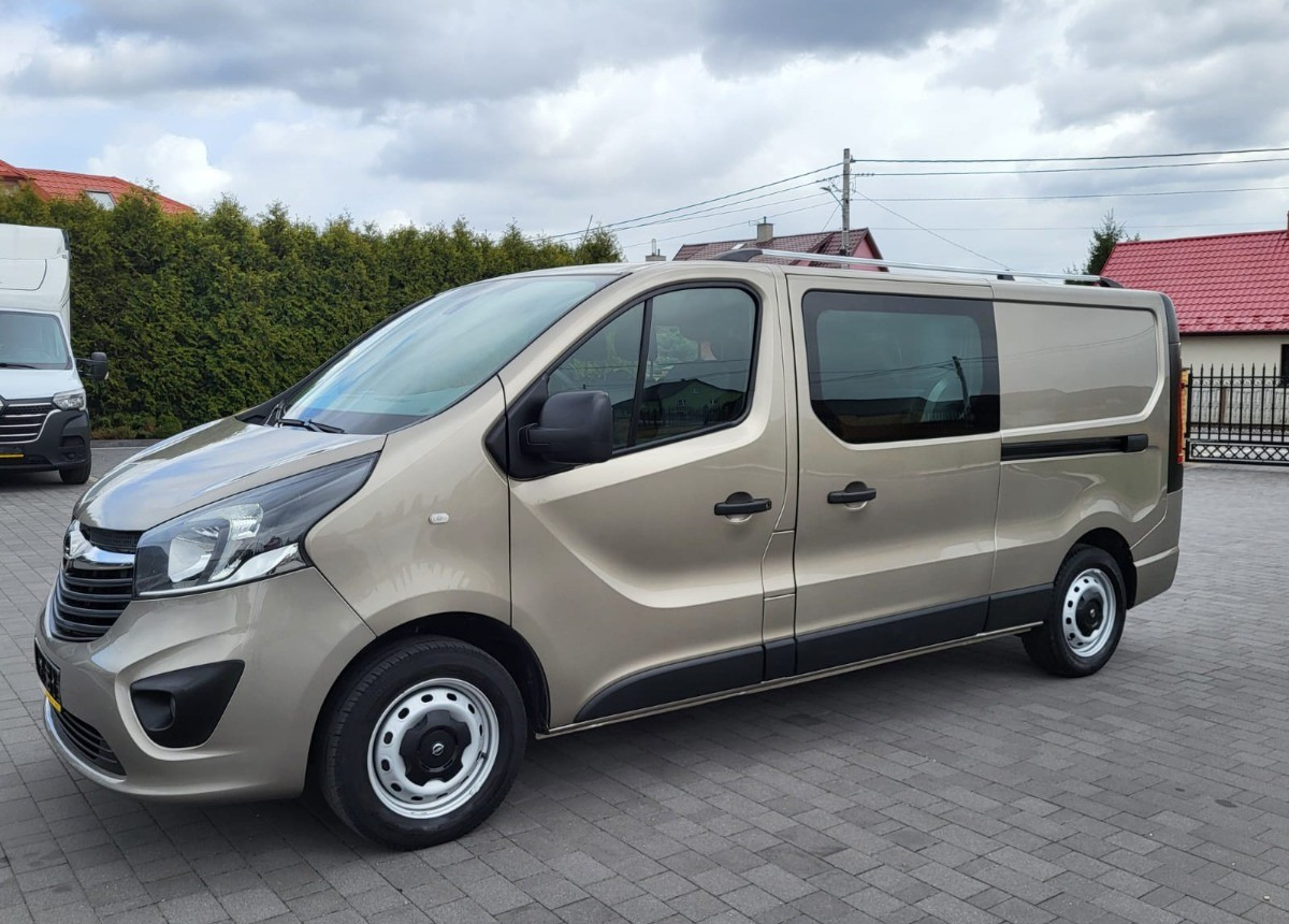 Opel Vivaro Doka Long jak Nowy L2H1 Jak - Вантажопасажирський фургон: фото 1 Opel Vivaro Doka Long jak Nowy L2H1 Jak - Вантажопасажирський фургон: фото 1
