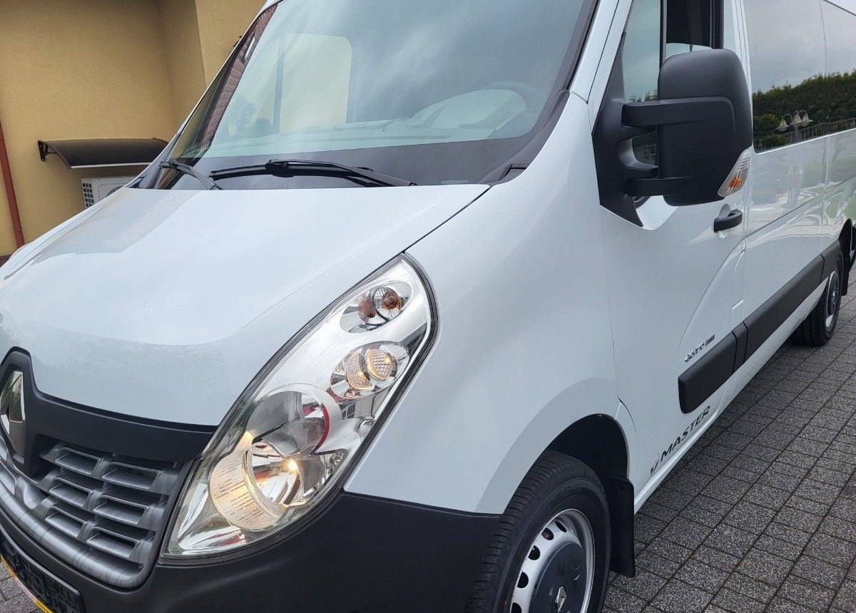 Renault Master 2.3 170ps. L2H2 8-osobowy Serwisowany I właściciel - Мікроавтобус, Пасажирський фургон: фото 4 Renault Master 2.3 170ps. L2H2 8-osobowy Serwisowany I właściciel - Мікроавтобус, Пасажирський фургон: фото 4