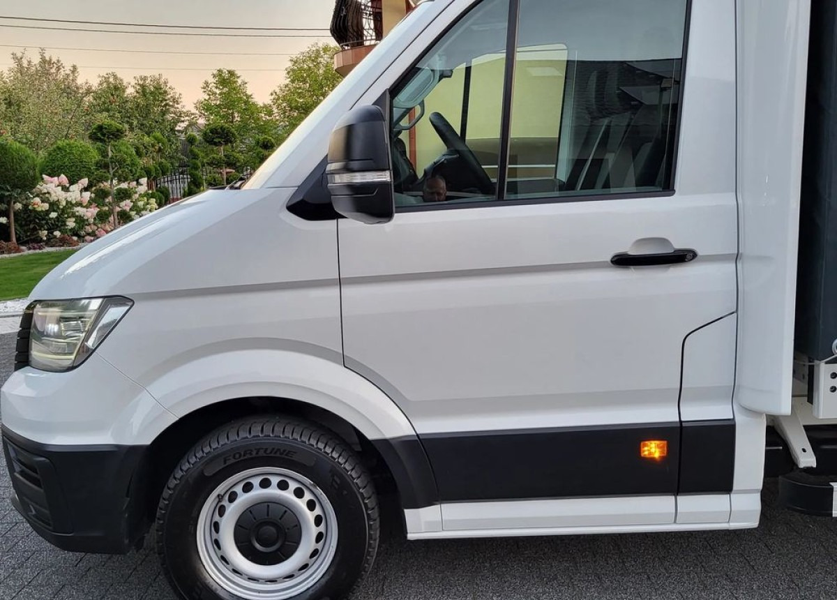 Volkswagen Crafter - Тентований фургон: фото 3 Volkswagen Crafter - Тентований фургон: фото 3