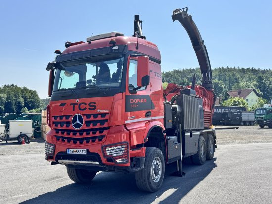 Mercedes-Benz ACTROS 6x4 DONAR 5810K ? Hack-LKW / Mobilhacker | TCS Umwelttechnik - Дробарка для лісництва, Вантажівка: фото 1 Mercedes-Benz ACTROS 6x4 DONAR 5810K ? Hack-LKW / Mobilhacker | TCS Umwelttechnik - Дробарка для лісництва, Вантажівка: фото 1