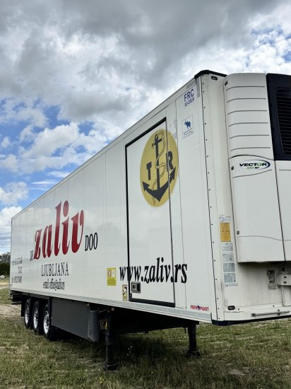 Schmitz SCB S3B SKO24 Multitemp Kühlauflieger, Carrier, Trennwand - Ізотермічний напівпричіп: фото 5 Schmitz SCB S3B SKO24 Multitemp Kühlauflieger, Carrier, Trennwand - Ізотермічний напівпричіп: фото 5