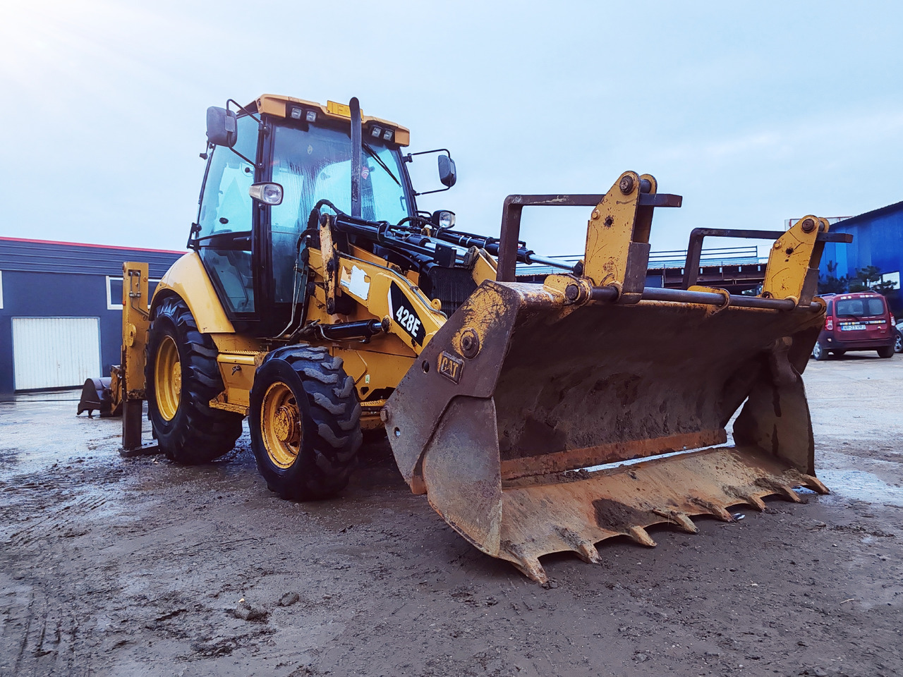 CATERPILLAR 428E - Екскаватор-навантажувач: фото 4 CATERPILLAR 428E - Екскаватор-навантажувач: фото 4