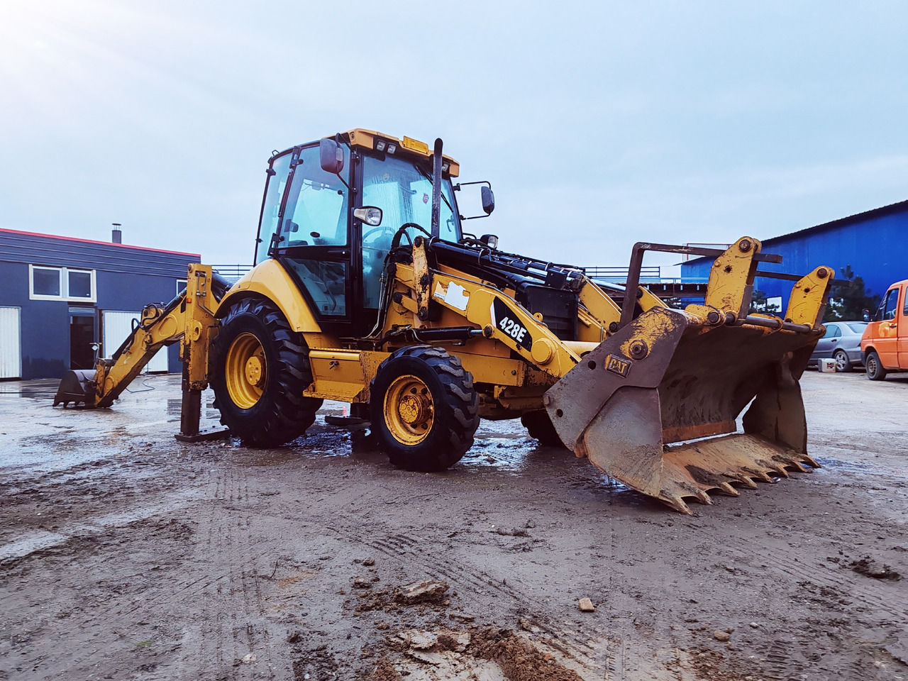 CATERPILLAR 428E - Екскаватор-навантажувач: фото 2 CATERPILLAR 428E - Екскаватор-навантажувач: фото 2