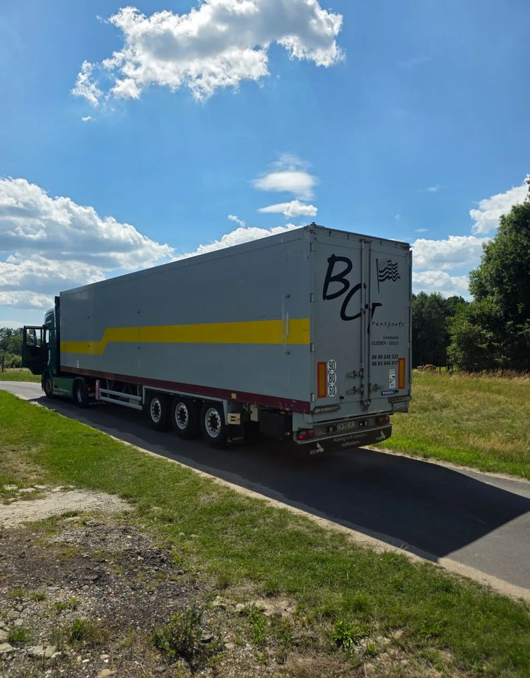 Stas S3-SZ334V - З рухомою підлогою напівпричіп: фото 5 Stas S3-SZ334V - З рухомою підлогою напівпричіп: фото 5