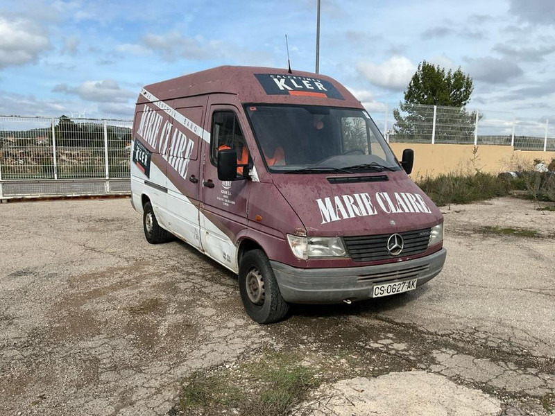 Mercedes-Benz Sprinter - Суцільнометалевий фургон: фото 2 Mercedes-Benz Sprinter - Суцільнометалевий фургон: фото 2