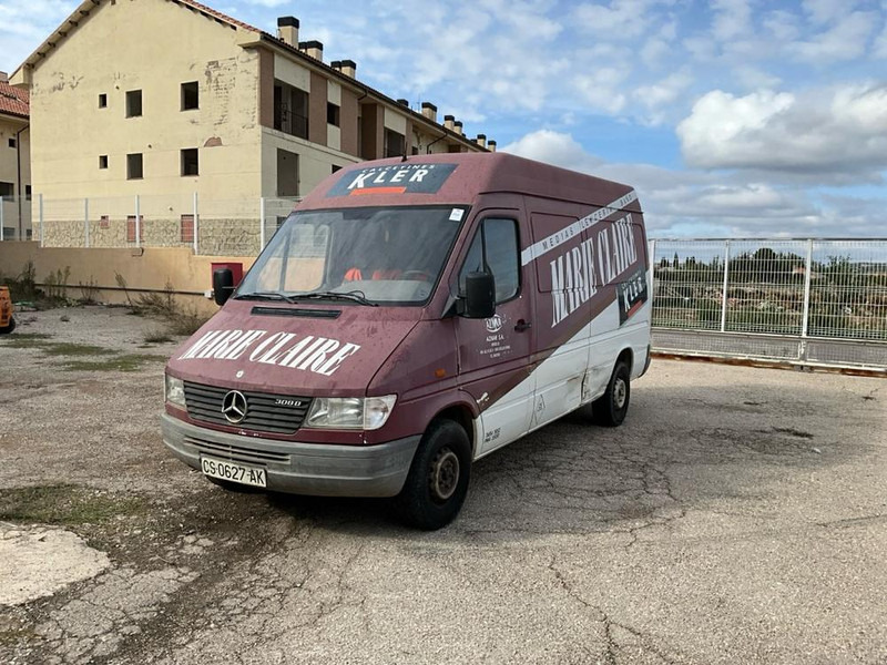 Mercedes-Benz Sprinter - Суцільнометалевий фургон: фото 1 Mercedes-Benz Sprinter - Суцільнометалевий фургон: фото 1