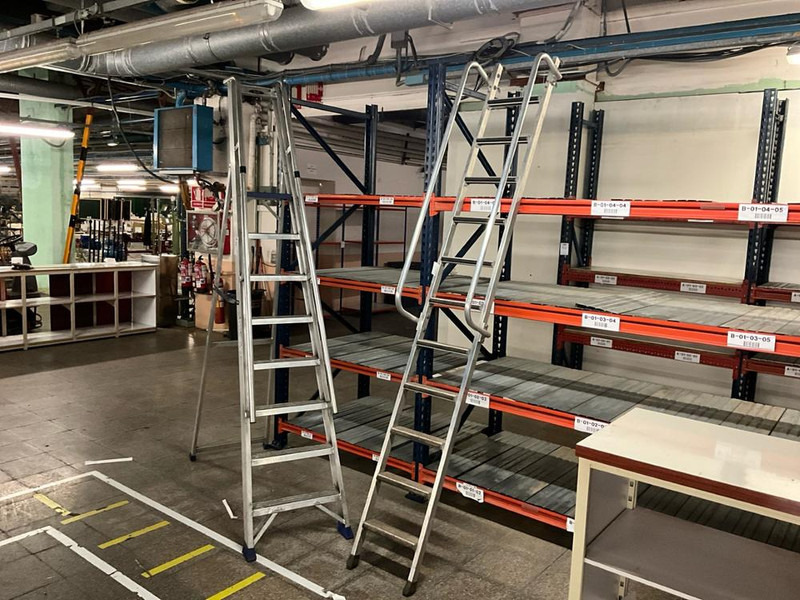 Onbekend  - Обладнання для гаражів/ Майстерень: фото 1 Onbekend  - Обладнання для гаражів/ Майстерень: фото 1