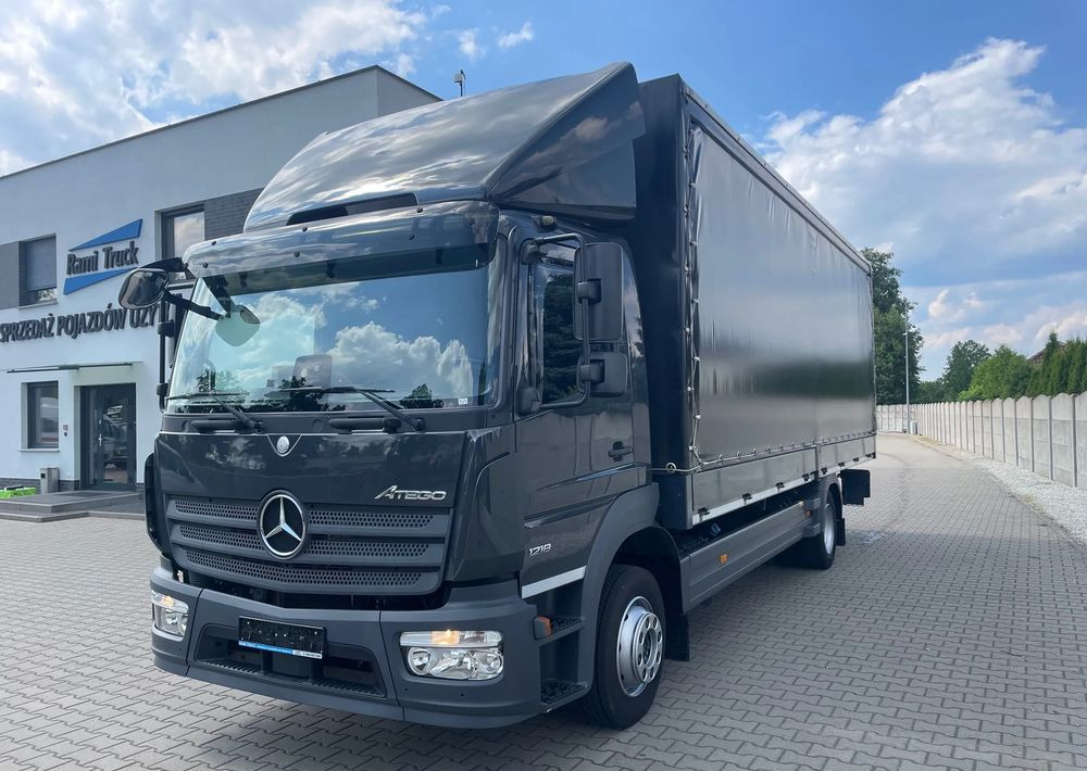 Mercedes-Benz ATEGO 1218 - Тентована вантажівка: фото 1 Mercedes-Benz ATEGO 1218 - Тентована вантажівка: фото 1