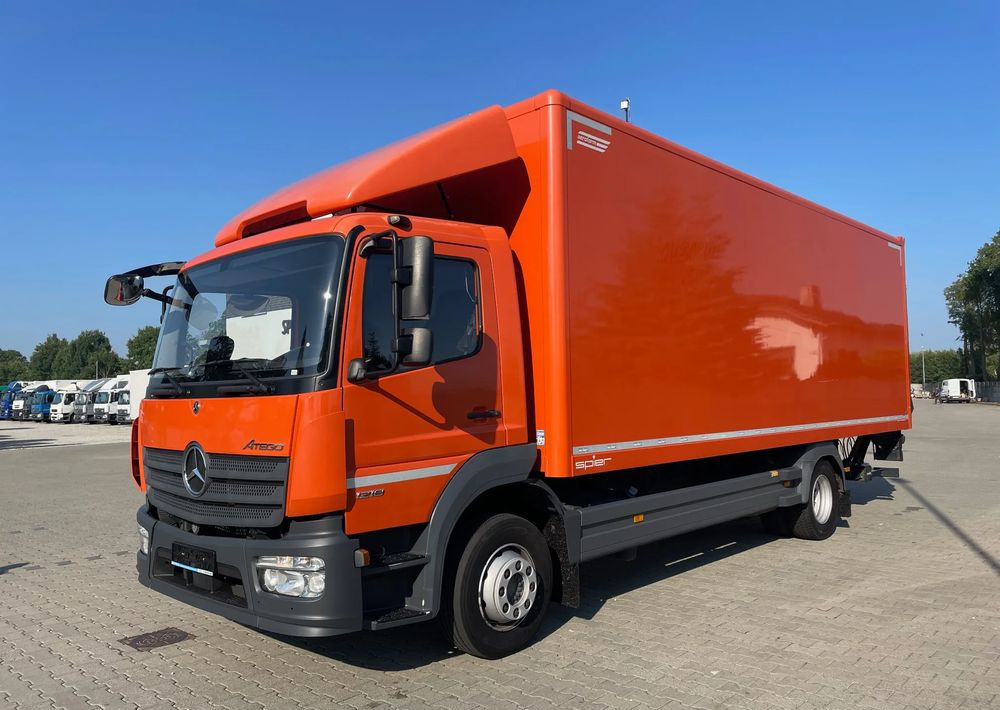 Mercedes-Benz ATEGO 1218 - Вантажівка з закритим кузовом: фото 4 Mercedes-Benz ATEGO 1218 - Вантажівка з закритим кузовом: фото 4