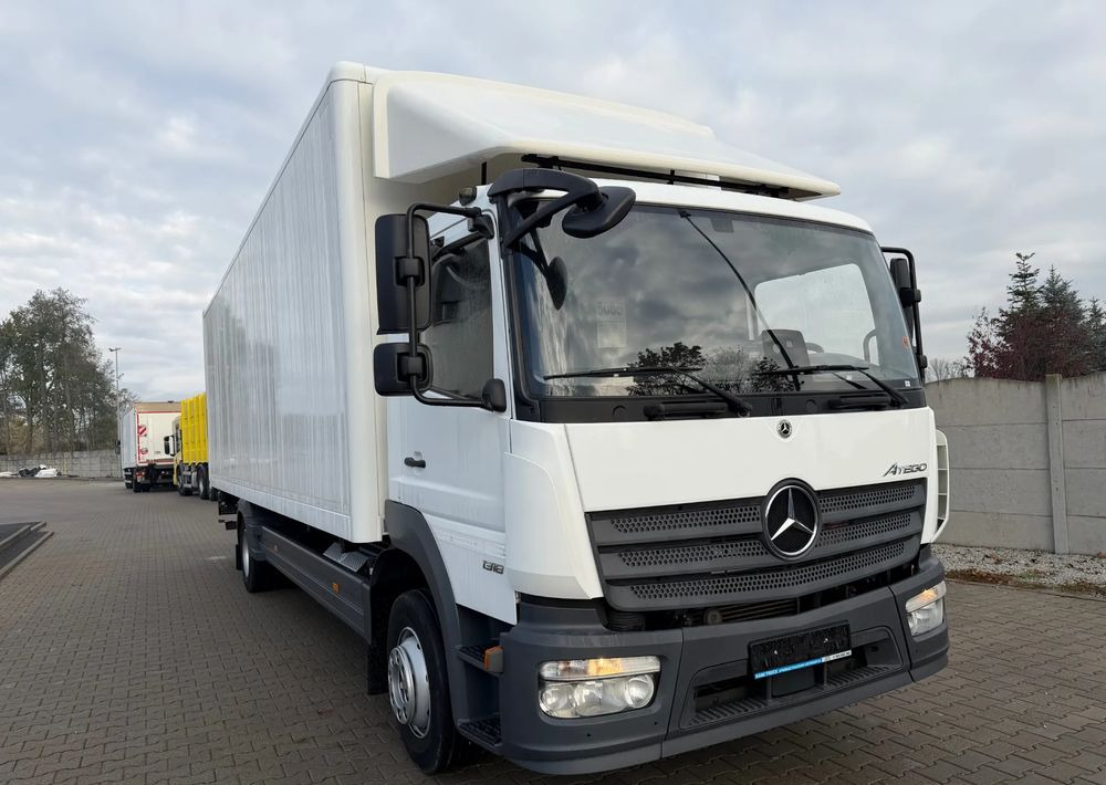 Mercedes-Benz ATEGO 1318 IZOTERMA 20 PALET! - Вантажівка з закритим кузовом: фото 4 Mercedes-Benz ATEGO 1318 IZOTERMA 20 PALET! - Вантажівка з закритим кузовом: фото 4