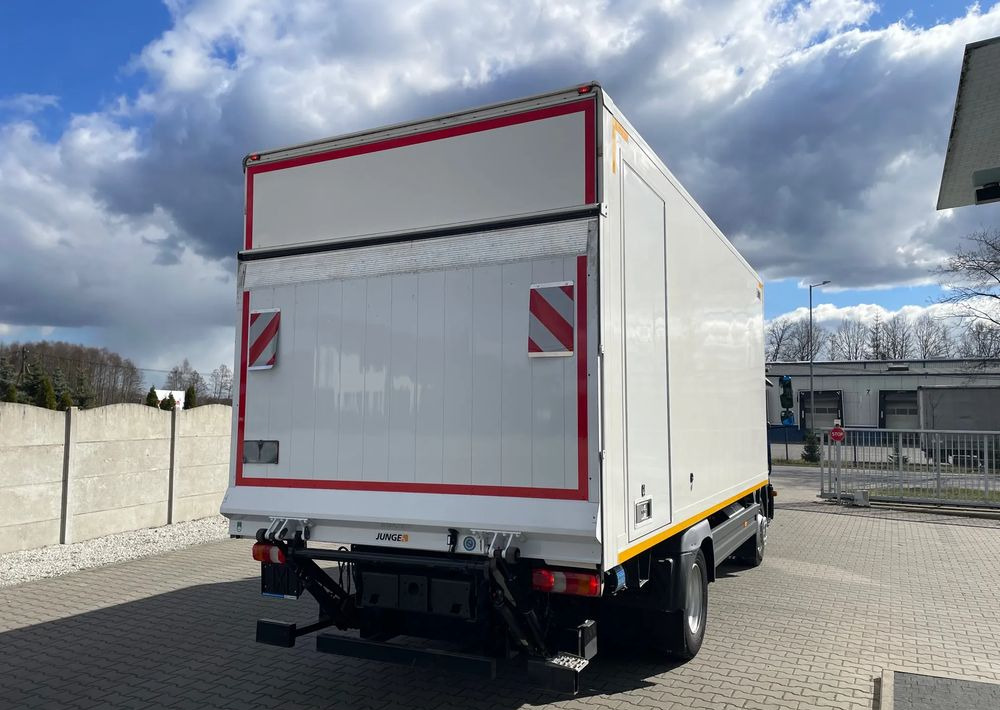Mercedes-Benz ATEGO 1318, kontener 6,2m, ładowność 7,5 tony! - Вантажівка з закритим кузовом: фото 4 Mercedes-Benz ATEGO 1318, kontener 6,2m, ładowność 7,5 tony! - Вантажівка з закритим кузовом: фото 4