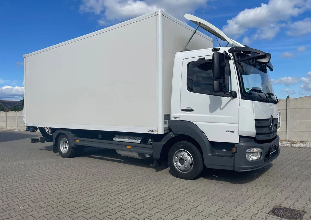 Mercedes-Benz ATEGO 816 ,ładowność 3,1 tony! - Вантажівка з закритим кузовом: фото 4 Mercedes-Benz ATEGO 816 ,ładowność 3,1 tony! - Вантажівка з закритим кузовом: фото 4