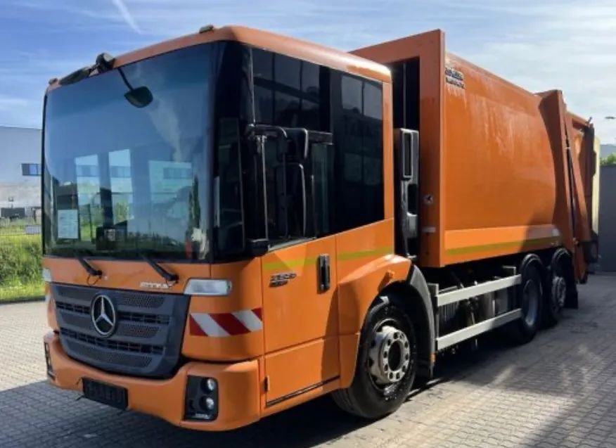 Mercedes-Benz ECONIC 2635,EURO 6, 6X2, ZOLLER MEDIUM X21 - Сміттєвози: фото 1 Mercedes-Benz ECONIC 2635,EURO 6, 6X2, ZOLLER MEDIUM X21 - Сміттєвози: фото 1