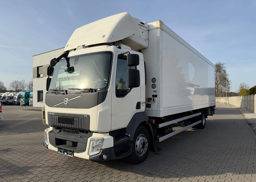 Volvo FL 16.250/ 19 PALET/ Ładownośc 6 ton/ na poduszkach! - Рефрижератор вантажівка: фото 2 Volvo FL 16.250/ 19 PALET/ Ładownośc 6 ton/ na poduszkach! - Рефрижератор вантажівка: фото 2