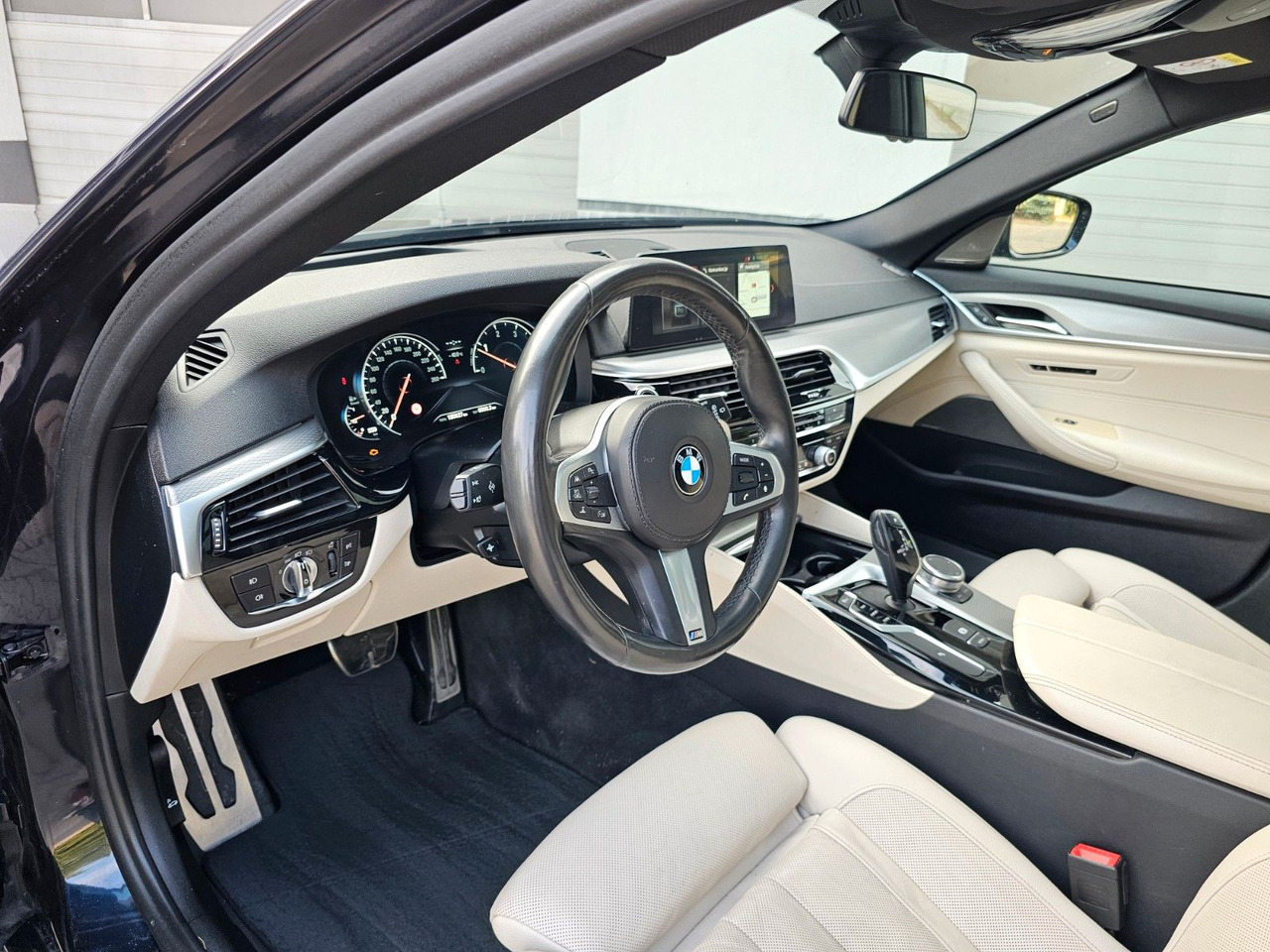 Легковий автомобіль BMW 520 d M Packet Luftsitze Harman-K TOP Ausstatt.: фото 7