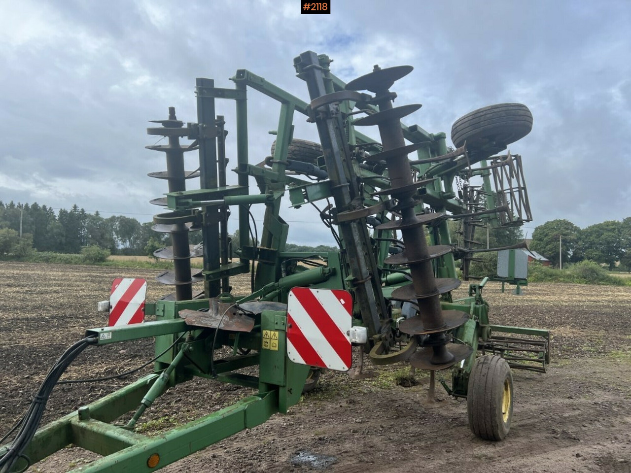 Cultivator - John Deere 410A (SEE VIDEO) - Техніка для обробки ґрунту: фото 1 Cultivator - John Deere 410A (SEE VIDEO) - Техніка для обробки ґрунту: фото 1