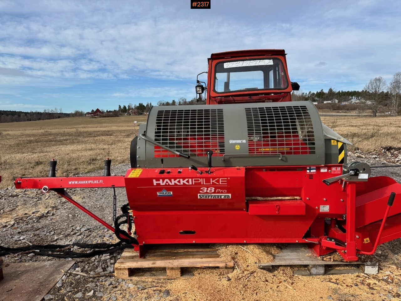 Hakki Pilke 38 Pro PTO firewood processor with table - Лісозаготівельна техніка: фото 4 Hakki Pilke 38 Pro PTO firewood processor with table - Лісозаготівельна техніка: фото 4