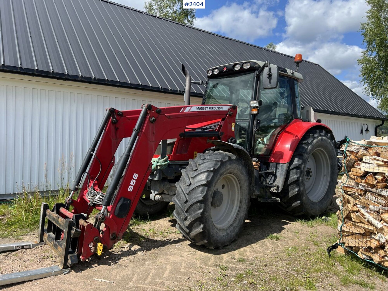 Massey Fergusson MF 6455 - Трактор: фото 1 Massey Fergusson MF 6455 - Трактор: фото 1