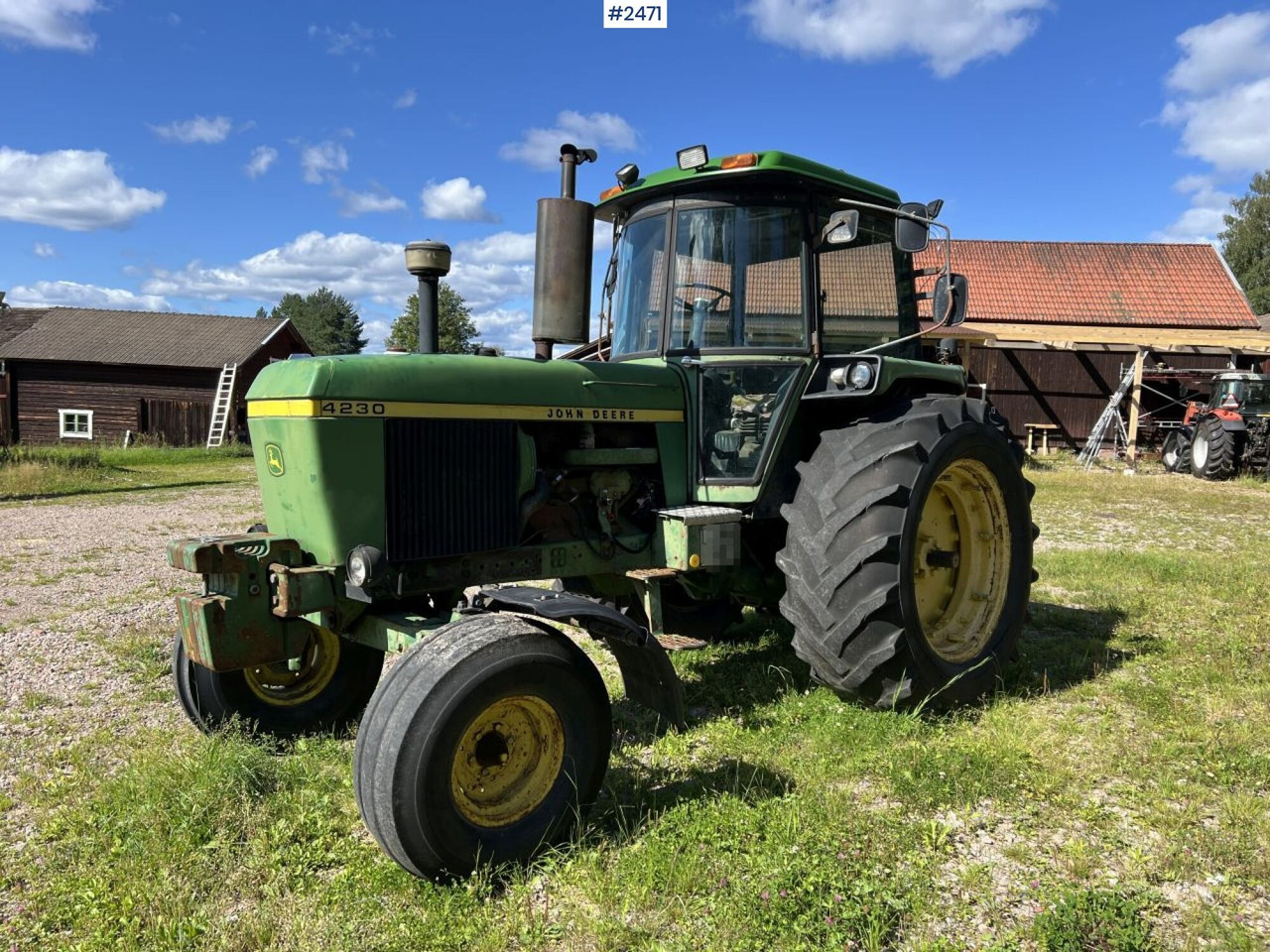 Traktor, John Deere 4230 PS - Трактор: фото 1 Traktor, John Deere 4230 PS - Трактор: фото 1