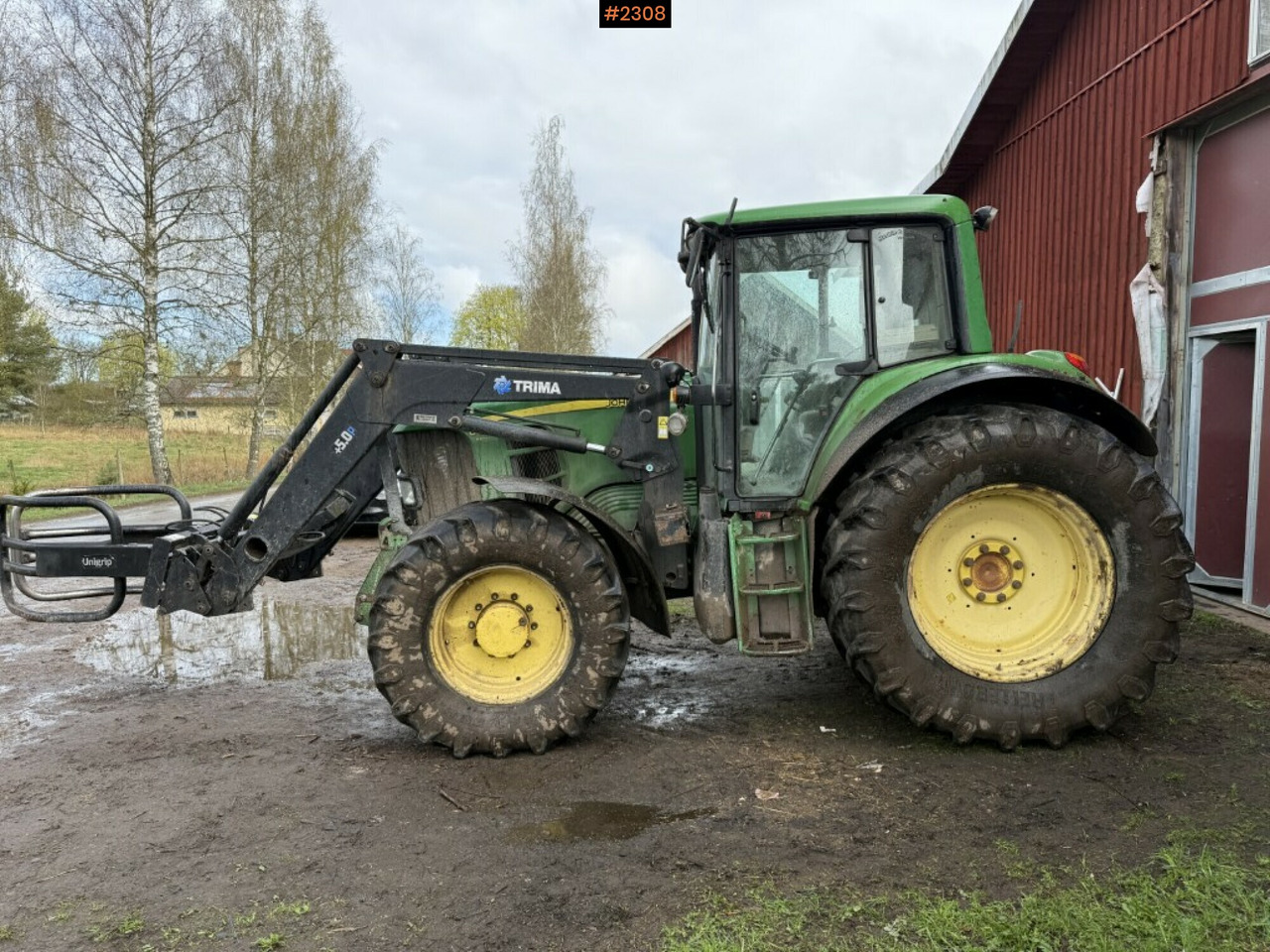 Tractor John Deere 6930 Premium with front loader (see video) - Трактор: фото 4 Tractor John Deere 6930 Premium with front loader (see video) - Трактор: фото 4