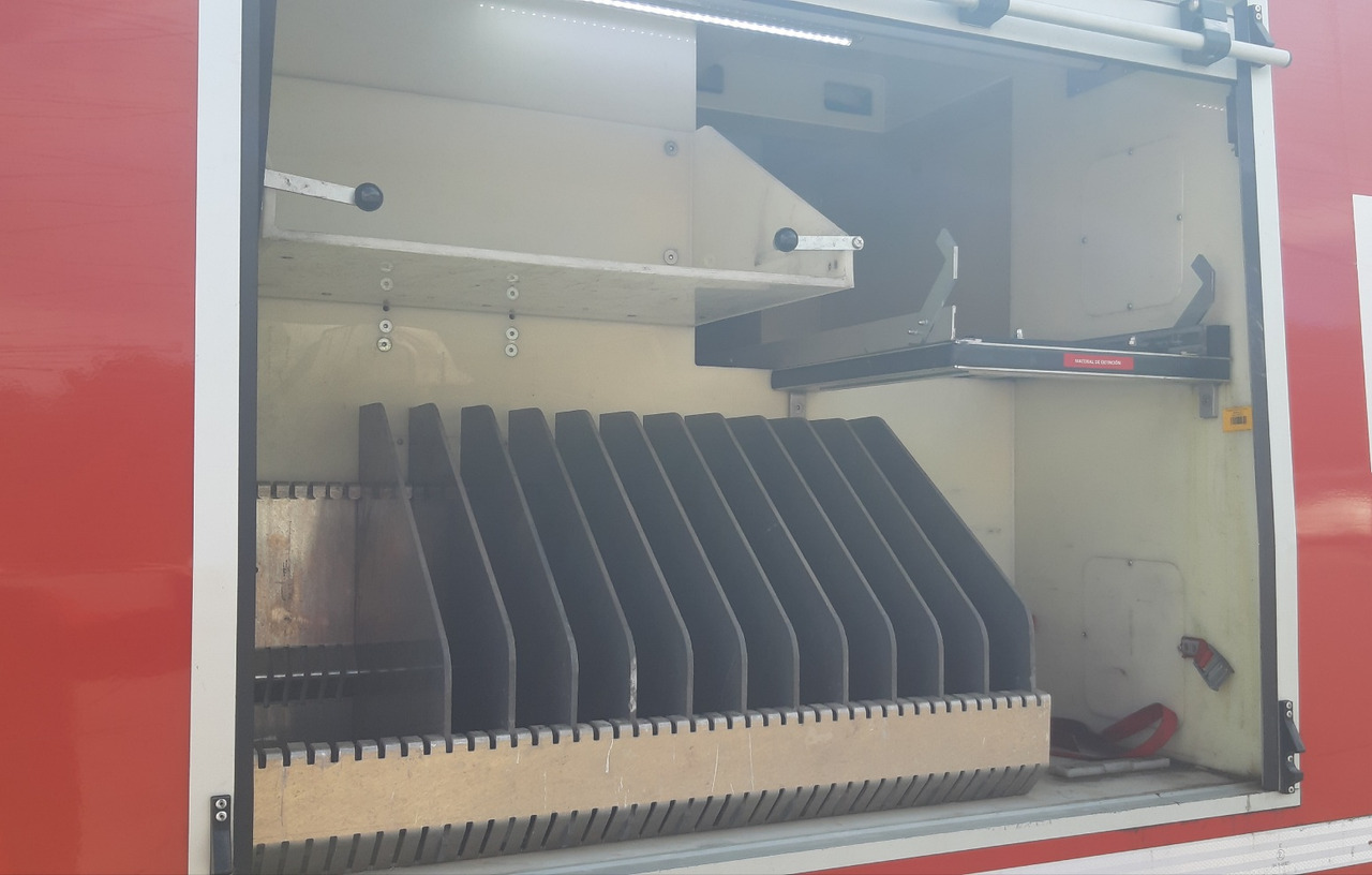 Пожежна машина IVECO MAGIRUS DAILY  55S17W 4X4: фото 10