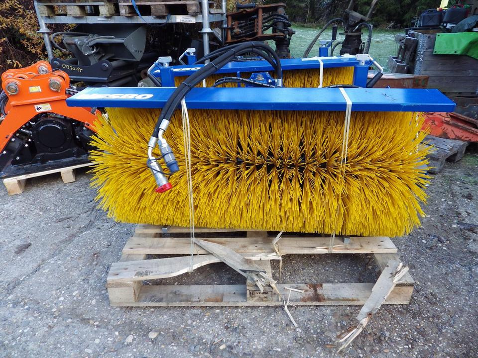Front Kehrmaschine vollhydraulisch 1200NESBO ISEKI (2200 netto) - Щітка дорожня: фото 2 Front Kehrmaschine vollhydraulisch 1200NESBO ISEKI (2200 netto) - Щітка дорожня: фото 2