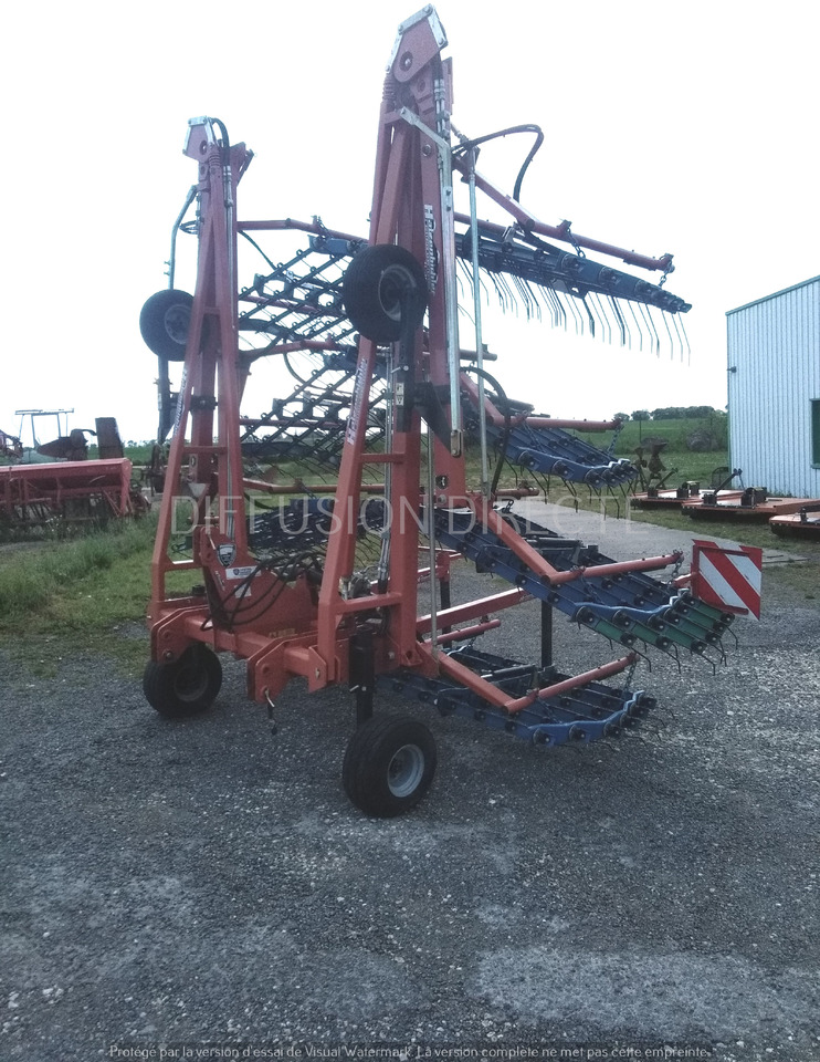 HATZENBICHLER HERSE ETRILLE 12M - Пружинна борона: фото 3 HATZENBICHLER HERSE ETRILLE 12M - Пружинна борона: фото 3