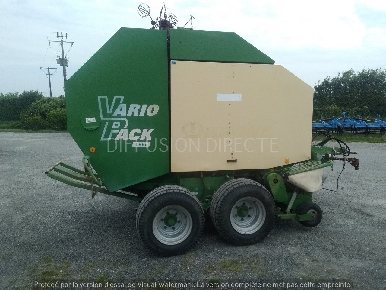 KRONE PRESSE A BALLES RONDES VARIO 1800 PACK - Прес-підбирач рулонний: фото 4 KRONE PRESSE A BALLES RONDES VARIO 1800 PACK - Прес-підбирач рулонний: фото 4